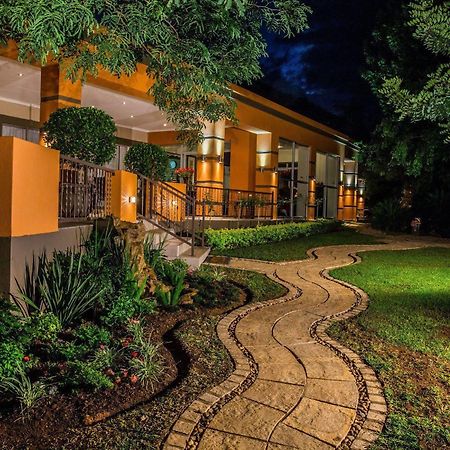 Home Guesthouse Рустенбург Екстер'єр фото